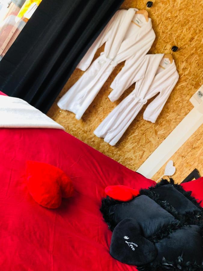 Mini Love Room Jacuzzi Privatif Urimenil Zewnętrze zdjęcie