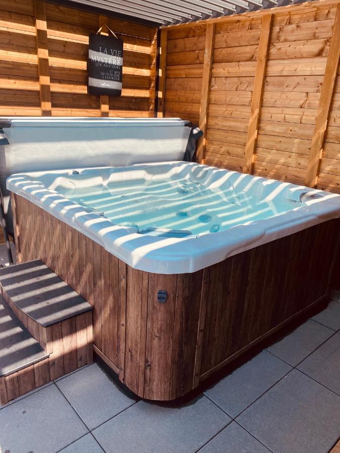 Mini Love Room Jacuzzi Privatif Urimenil Zewnętrze zdjęcie